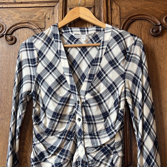 VERONICA BEARD Rowe Dress in Plaid - Picture 10 of 16